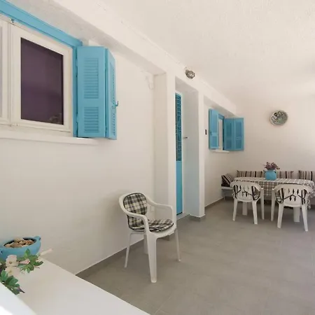 Wave Lullaby, Peaceful Beachfront Retreat In Paros Feriehus Molos (Paros)